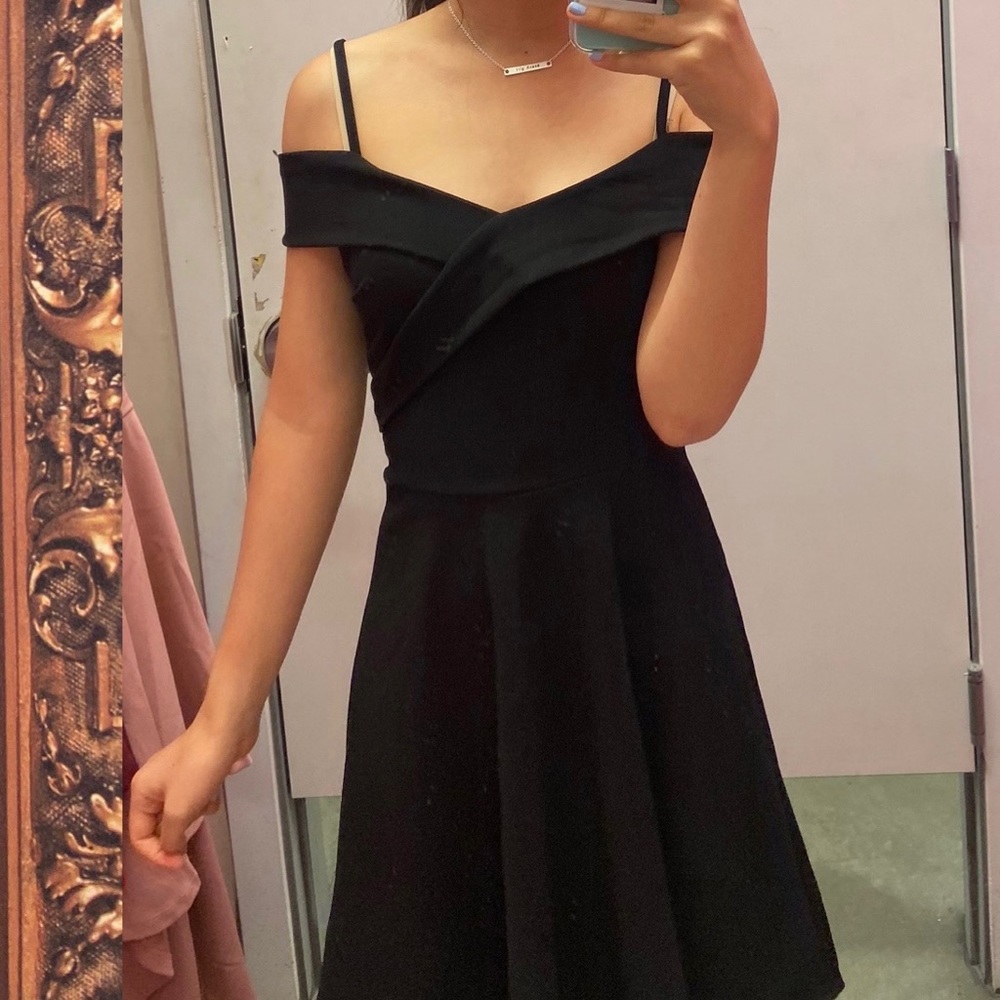 O’Delilah Princess Shoulder Skater Dress
